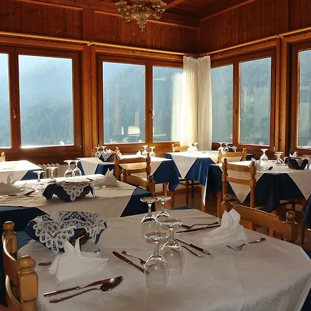 Stella Alpina 3* 圣皮耶特罗迪卡多雷